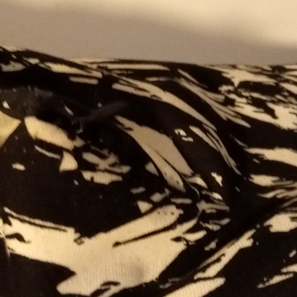 London Style Collection Black And White Dress Size 14 - Picture 6 of 6